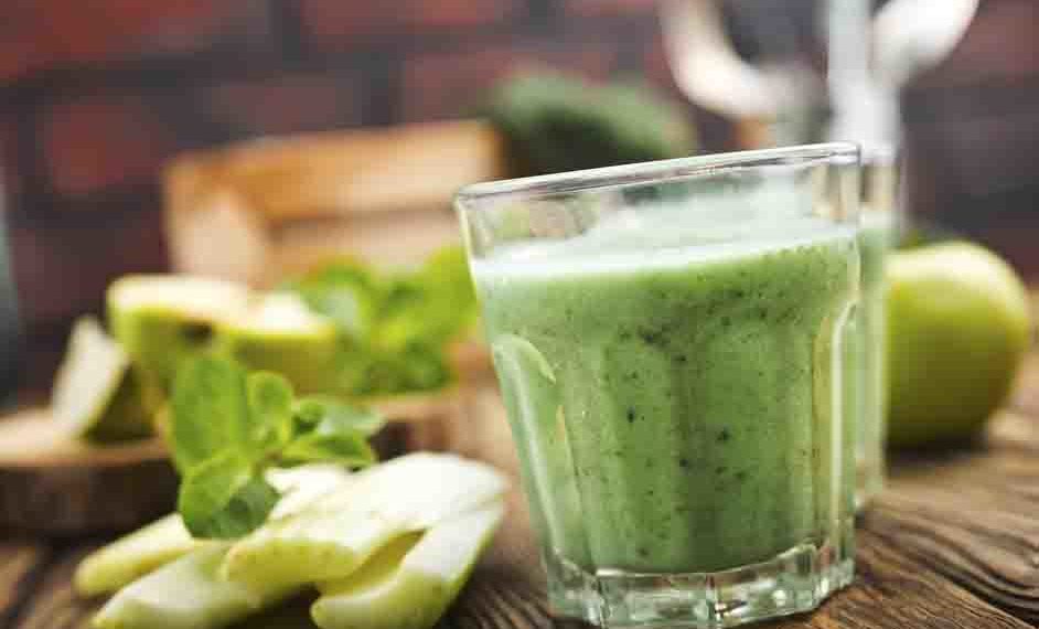 Desintoxica tu organismo al mismo tiempo que lo nutres